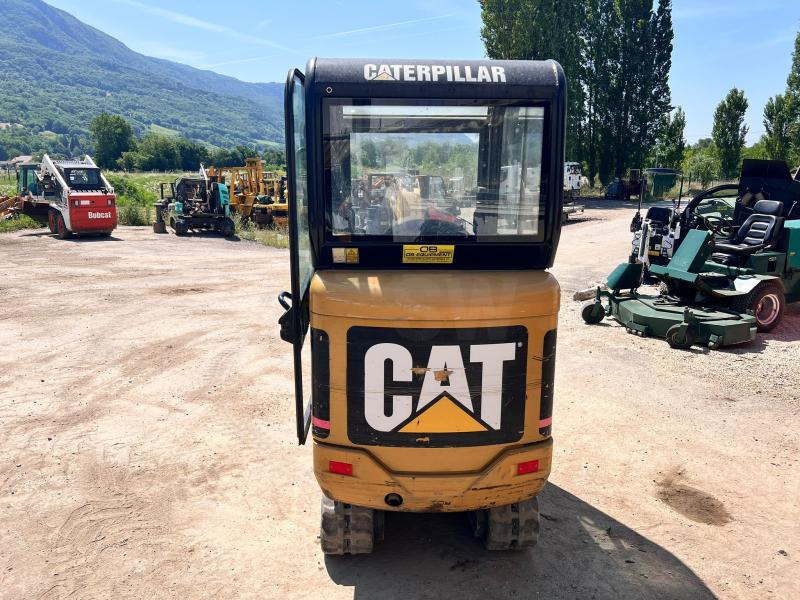 Caterpillar 301.6C MINIPELLE 1,7T (NET DE TVA) - Мини багер: снимка 3 Caterpillar 301.6C MINIPELLE 1,7T (NET DE TVA) - Мини багер: снимка 3