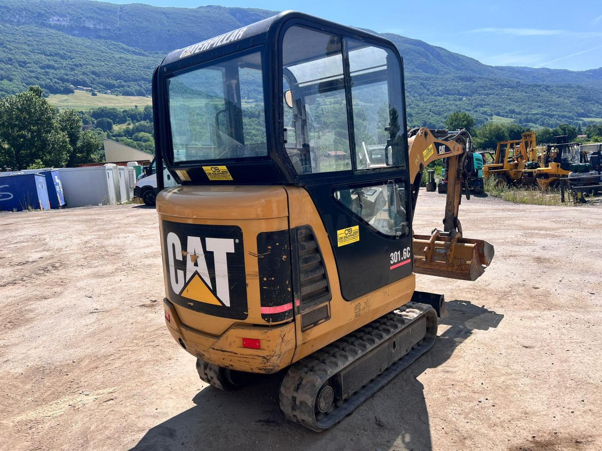 Caterpillar 301.6C MINIPELLE 1,7T (NET DE TVA) - Мини багер: снимка 4 Caterpillar 301.6C MINIPELLE 1,7T (NET DE TVA) - Мини багер: снимка 4