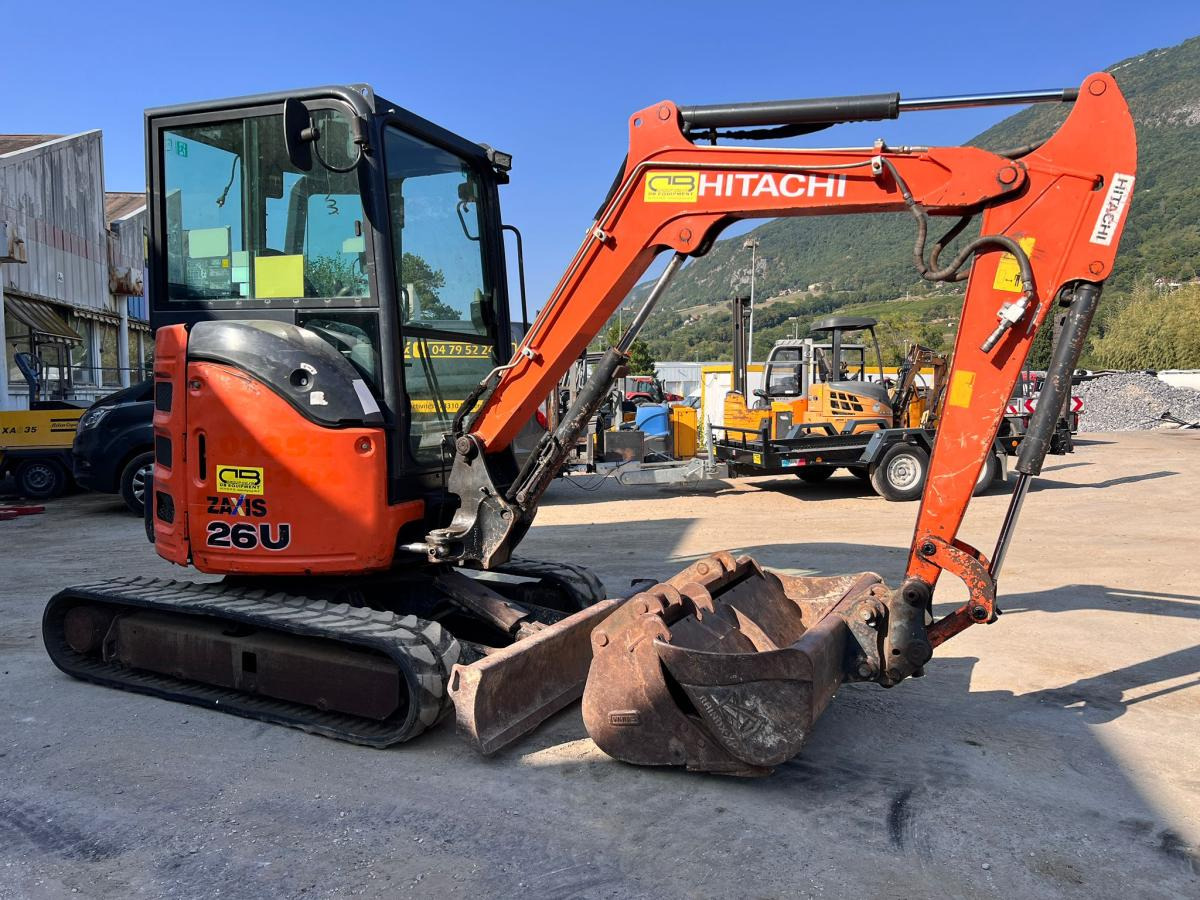 Hitachi ZX26U-5A MINI PELLE 2,7T - Мини багер: снимка 4 Hitachi ZX26U-5A MINI PELLE 2,7T - Мини багер: снимка 4