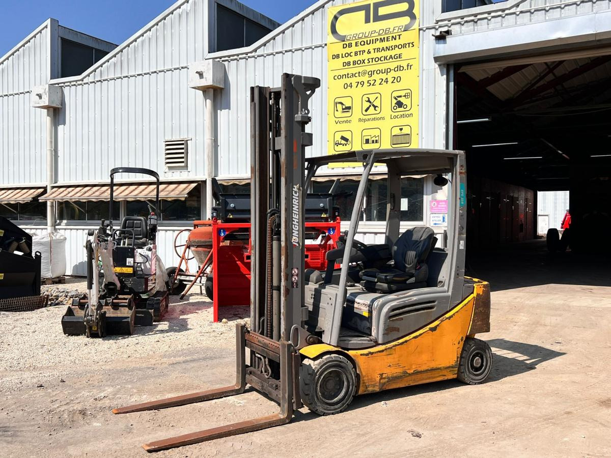 Jungheinrich EFG318 400ZZ Chariot élévateur électrique 1,8T - Електрокар: снимка 1 Jungheinrich EFG318 400ZZ Chariot élévateur électrique 1,8T - Електрокар: снимка 1