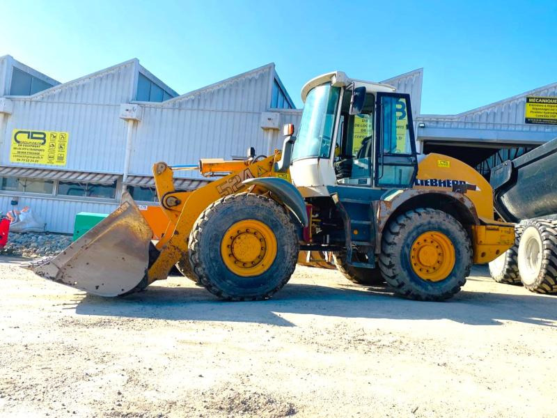 LIEBHERR Chargeuse L524 10T - Колесен товарач: снимка 2 LIEBHERR Chargeuse L524 10T - Колесен товарач: снимка 2