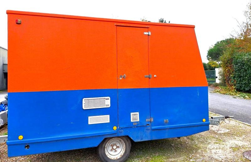 Жилищен контейнер REMORQUE BASE VIE CABANE DE CHANTIER: снимка 8