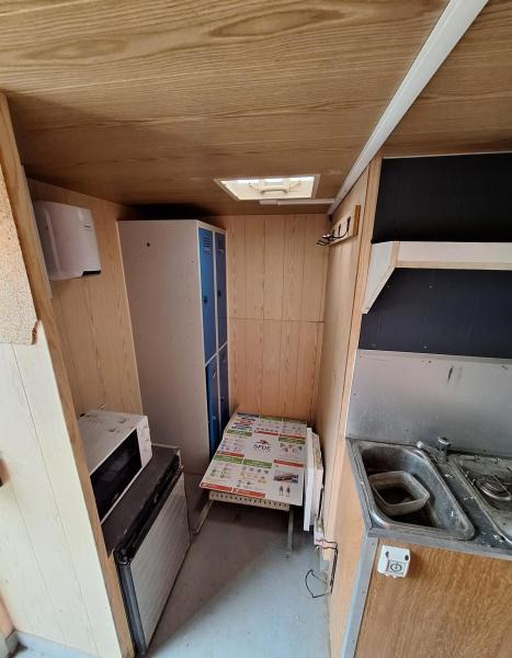 Жилищен контейнер REMORQUE BASE VIE CABANE DE CHANTIER: снимка 15