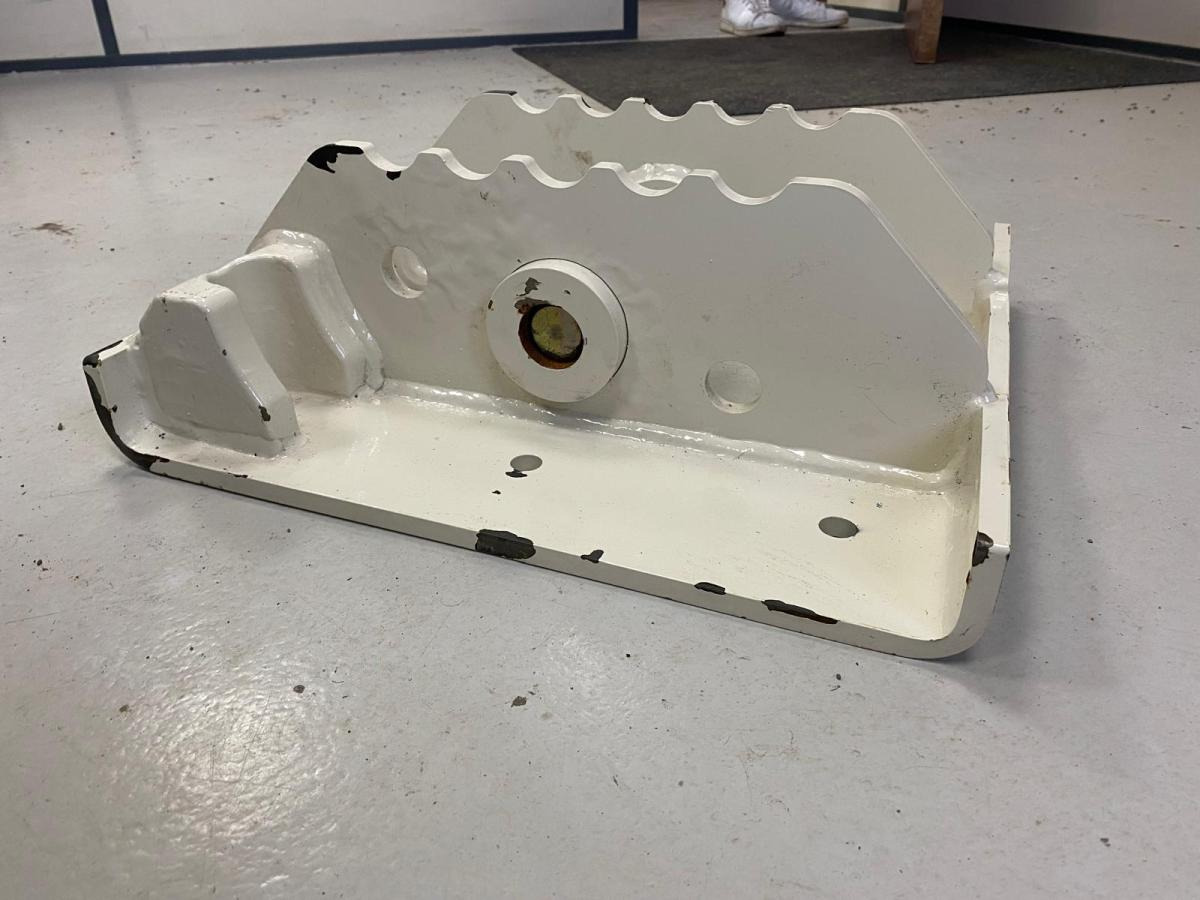 Pied de stabilisateur NEUF Pour TEREX TLB 830 à 990 et Benford - Резервни части за Багер-товарач: снимка 1 Pied de stabilisateur NEUF Pour TEREX TLB 830 à 990 et Benford - Резервни части за Багер-товарач: снимка 1
