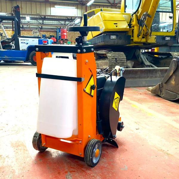 SPATPAC TF450-4U SCIE À SOL NEUVE - Строително оборудване: снимка 4 SPATPAC TF450-4U SCIE À SOL NEUVE - Строително оборудване: снимка 4