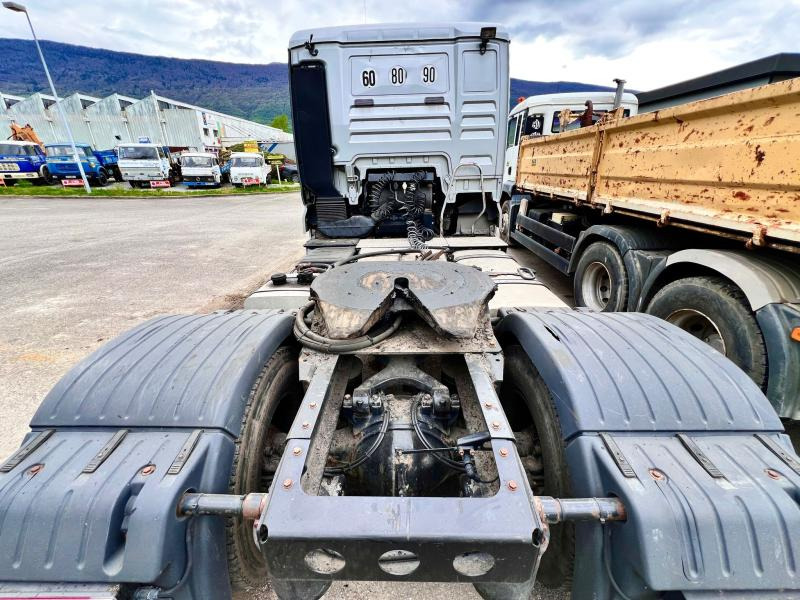 MAN TGA 18.530 avec hydraulique benne - Влекач: снимка 4 MAN TGA 18.530 avec hydraulique benne - Влекач: снимка 4