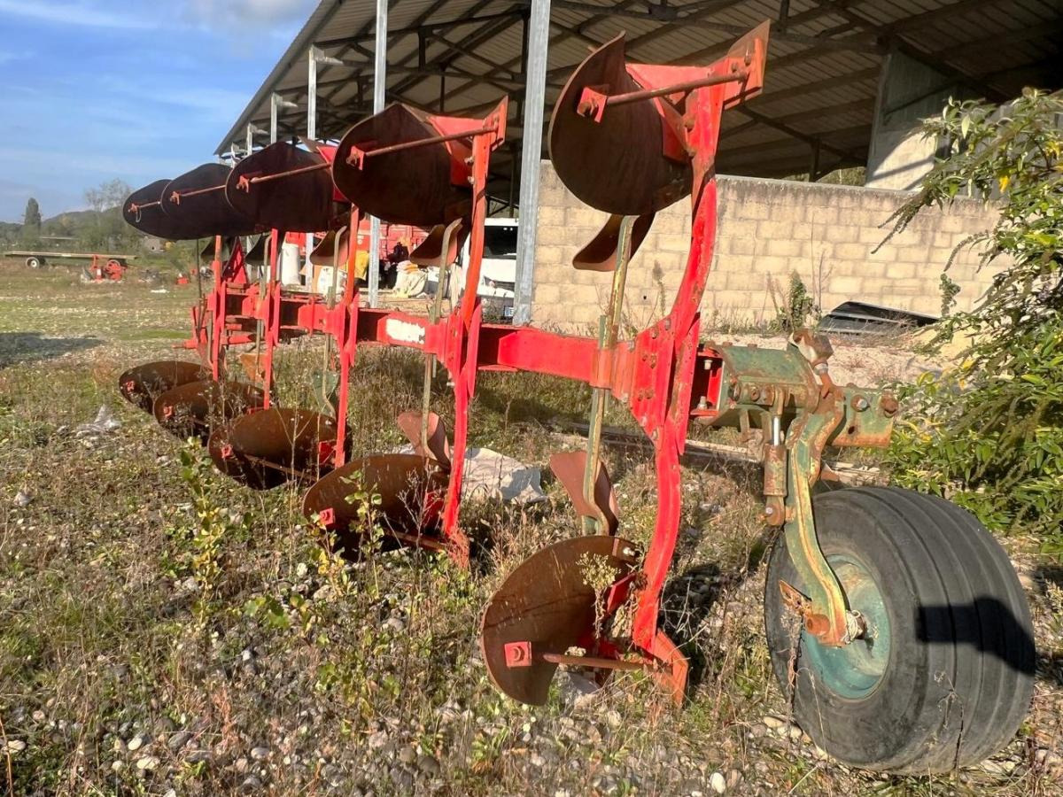 Vogel & Noot Charrue portée 5 corps - Плуг: снимка 2 Vogel & Noot Charrue portée 5 corps - Плуг: снимка 2