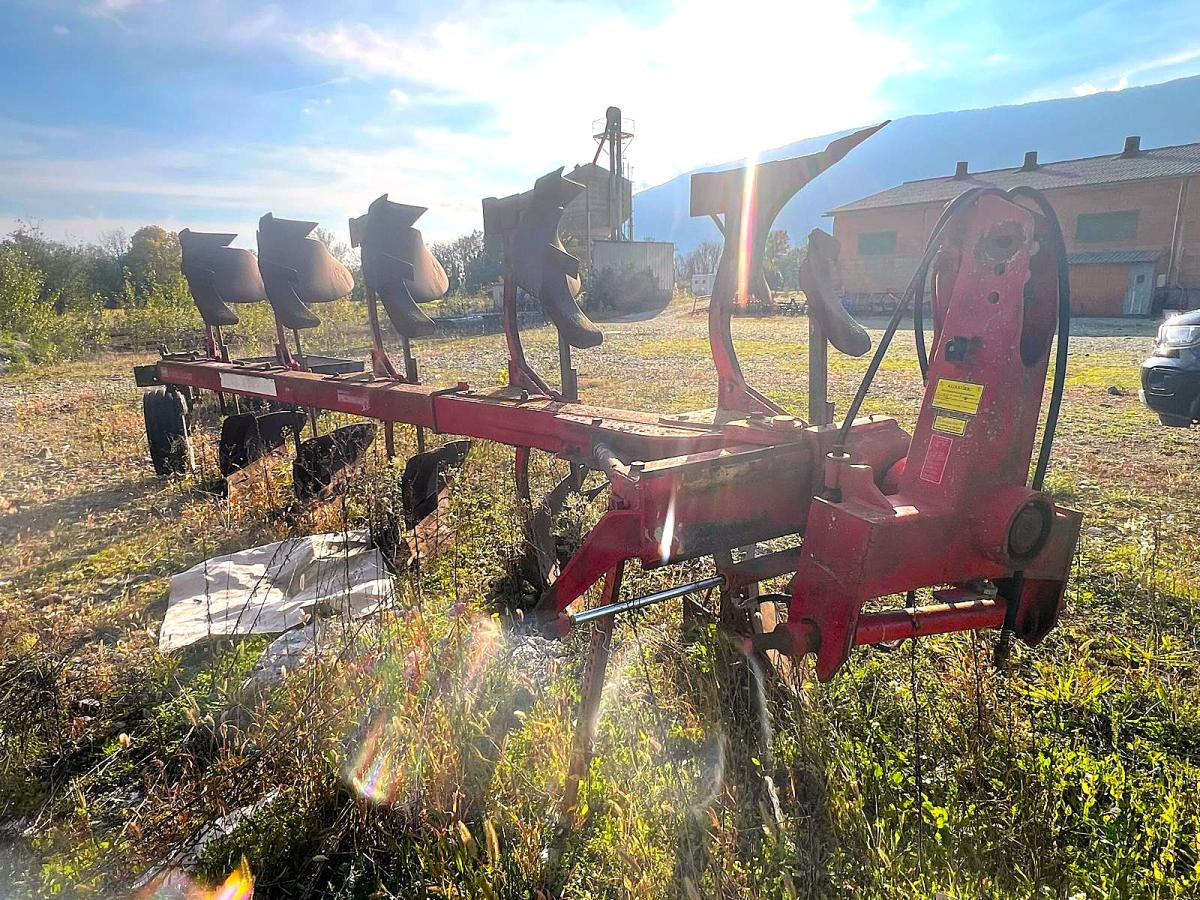 Vogel & Noot Charrue portée 5 corps - Плуг: снимка 3 Vogel & Noot Charrue portée 5 corps - Плуг: снимка 3