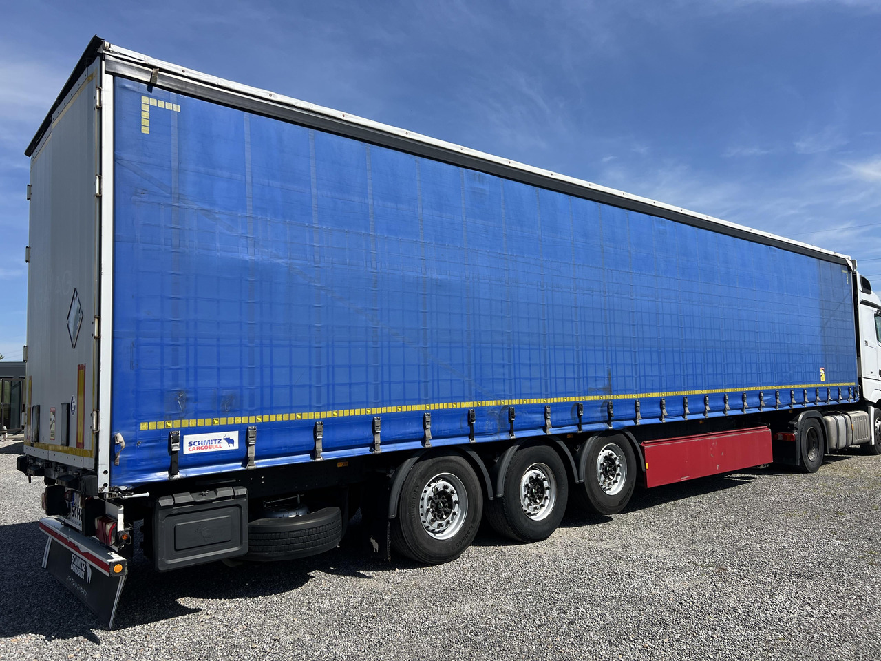 SCHMITZ SCS 24L 13.62 E B - Брезентово полуремарке: снимка 5 SCHMITZ SCS 24L 13.62 E B - Брезентово полуремарке: снимка 5