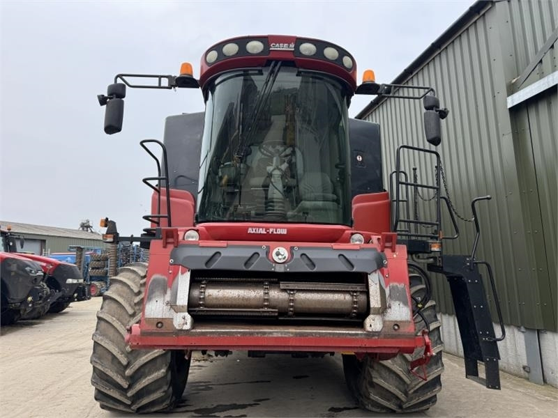 Case Axial Flow AFX 8010 c/w 30ft Header - Принадлежност за машини за прибиране на реколтата: снимка 5 Case Axial Flow AFX 8010 c/w 30ft Header - Принадлежност за машини за прибиране на реколтата: снимка 5