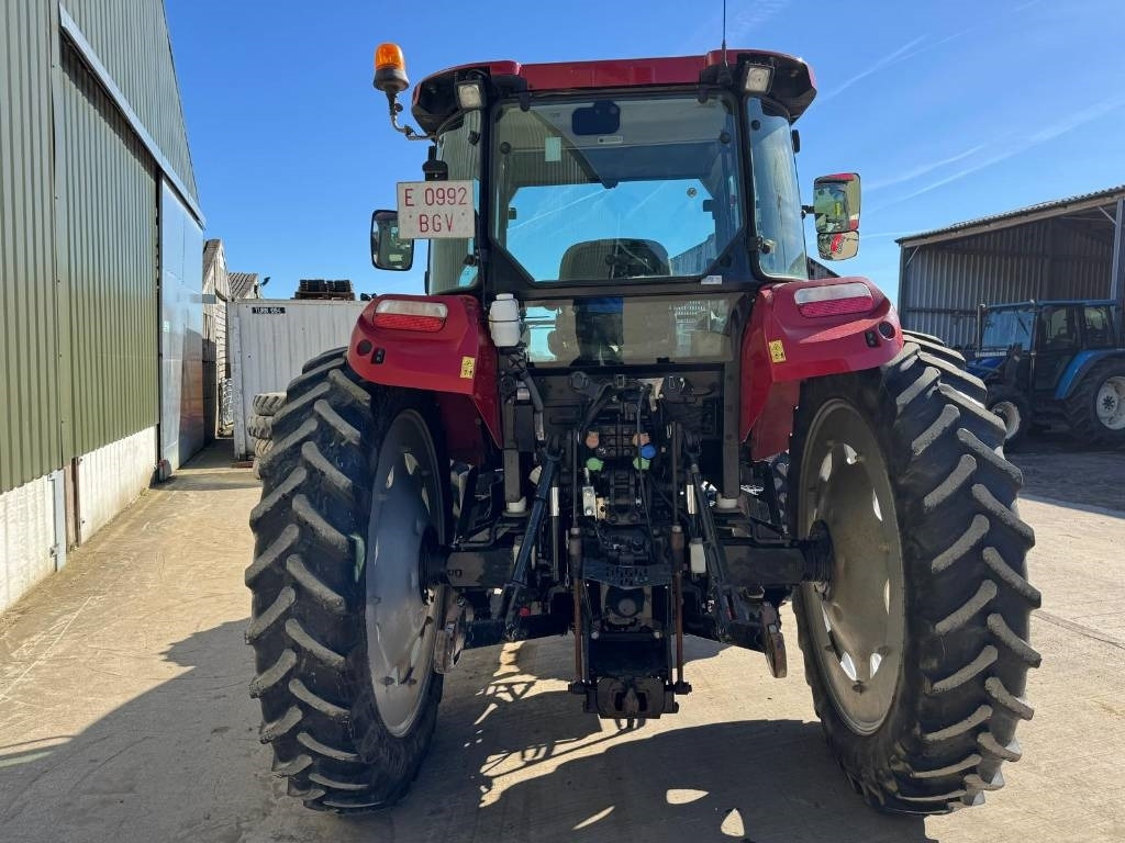 Case Farmall 105c - Трактор: снимка 5 Case Farmall 105c - Трактор: снимка 5