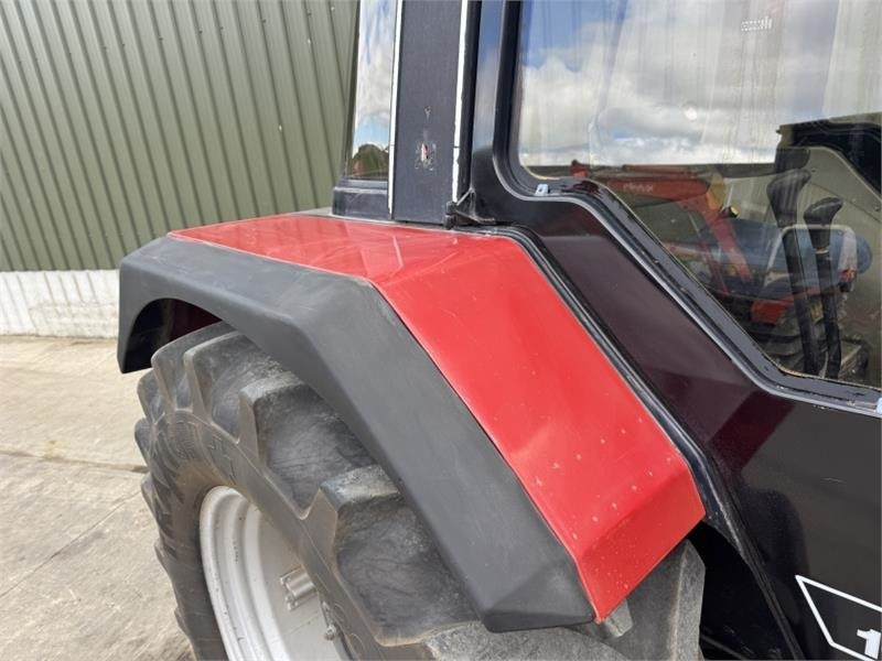 Лизинг на Case IH International Case International 1056XL 2WD  Case IH International Case International 1056XL 2WD: снимка 12