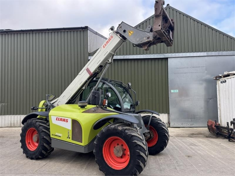 Claas Scorpion 7030 Vario Power - Телескопичен товарач: снимка 3 Claas Scorpion 7030 Vario Power - Телескопичен товарач: снимка 3