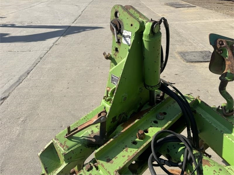 Плуг Dowdeswell DP7 4+1: снимка 7 Плуг Dowdeswell DP7 4+1: снимка 7