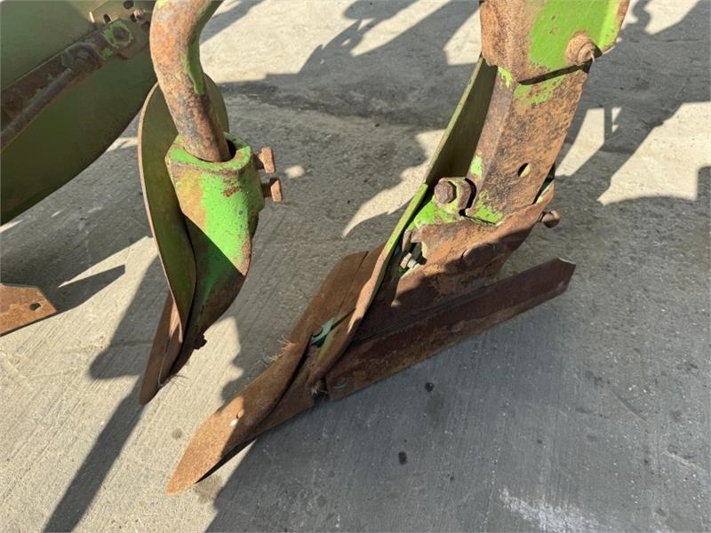 Плуг Dowdeswell DP7 4+1: снимка 17 Плуг Dowdeswell DP7 4+1: снимка 17