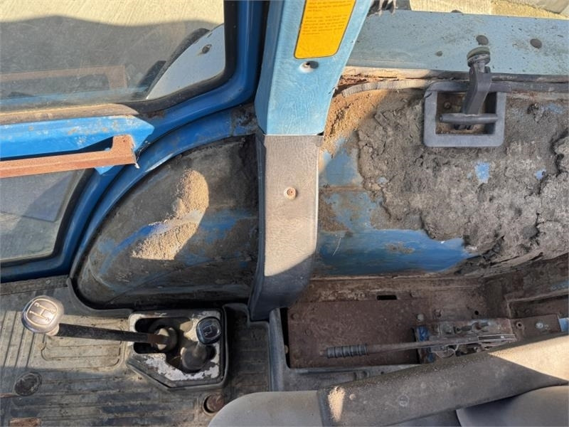 Съчленен самосвал Ford 7710 4wd Gravel Cart: снимка 20 Съчленен самосвал Ford 7710 4wd Gravel Cart: снимка 20