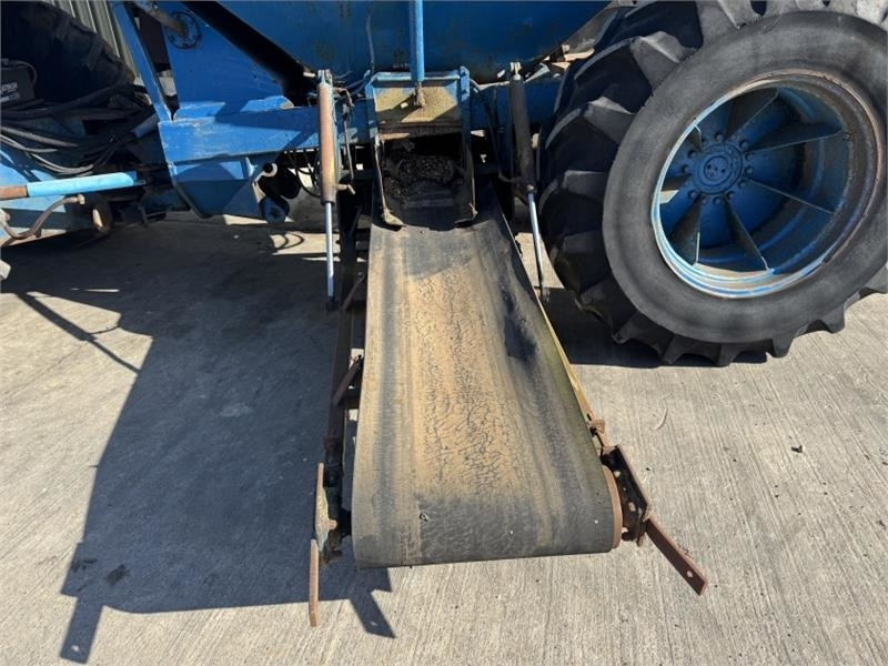 Съчленен самосвал Ford 7710 4wd Gravel Cart: снимка 16 Съчленен самосвал Ford 7710 4wd Gravel Cart: снимка 16