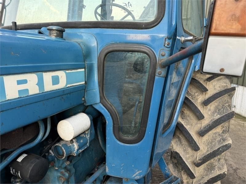Трактор Ford Ford 7610 2wd: снимка 19