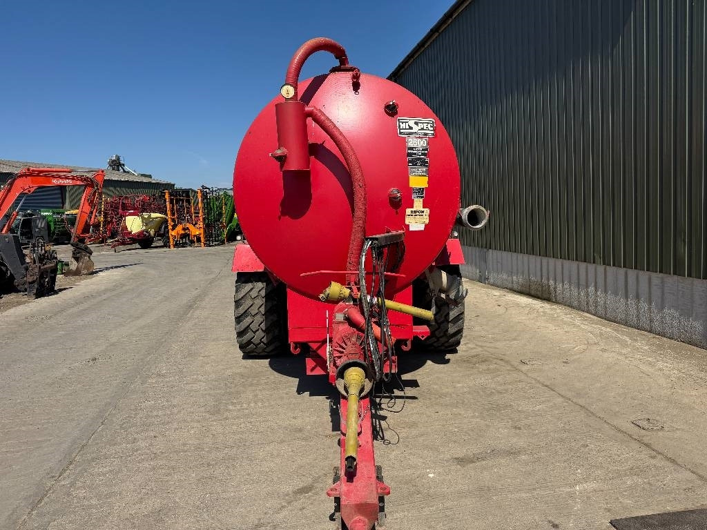 Hi-Spec 2500 Tanker - Цистерна за течен тор: снимка 5 Hi-Spec 2500 Tanker - Цистерна за течен тор: снимка 5
