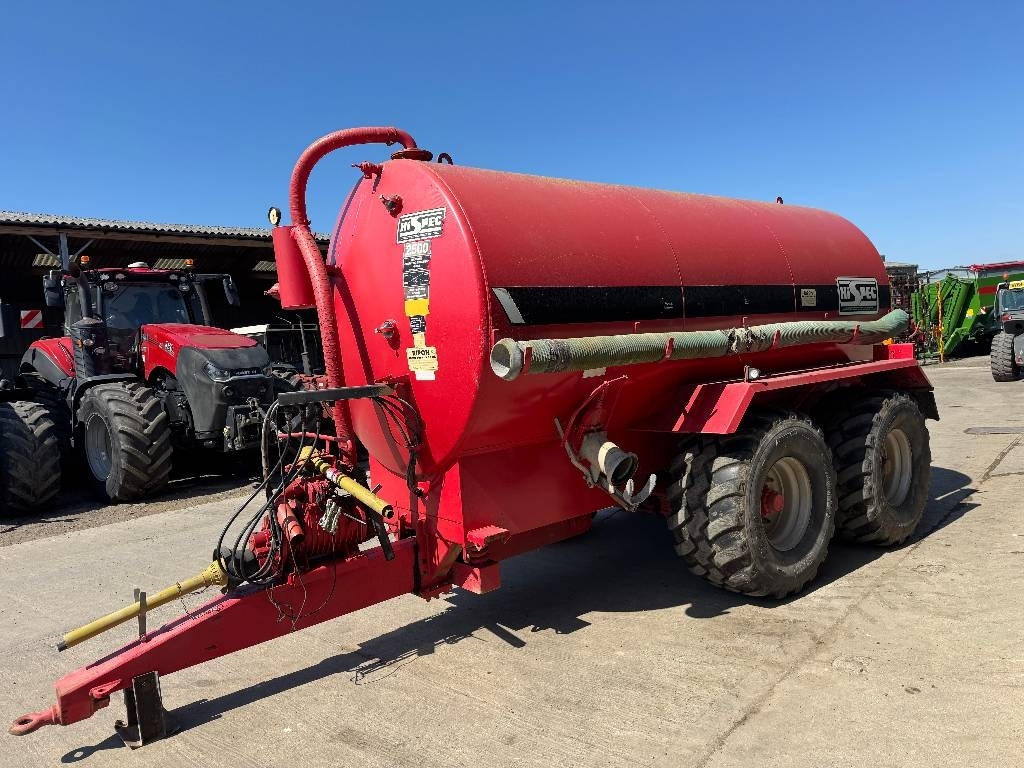 Hi-Spec 2500 Tanker - Цистерна за течен тор: снимка 4 Hi-Spec 2500 Tanker - Цистерна за течен тор: снимка 4