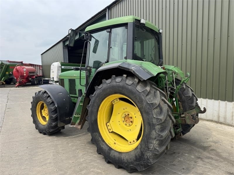 John Deere 6800 - Трактор: снимка 2 John Deere 6800 - Трактор: снимка 2