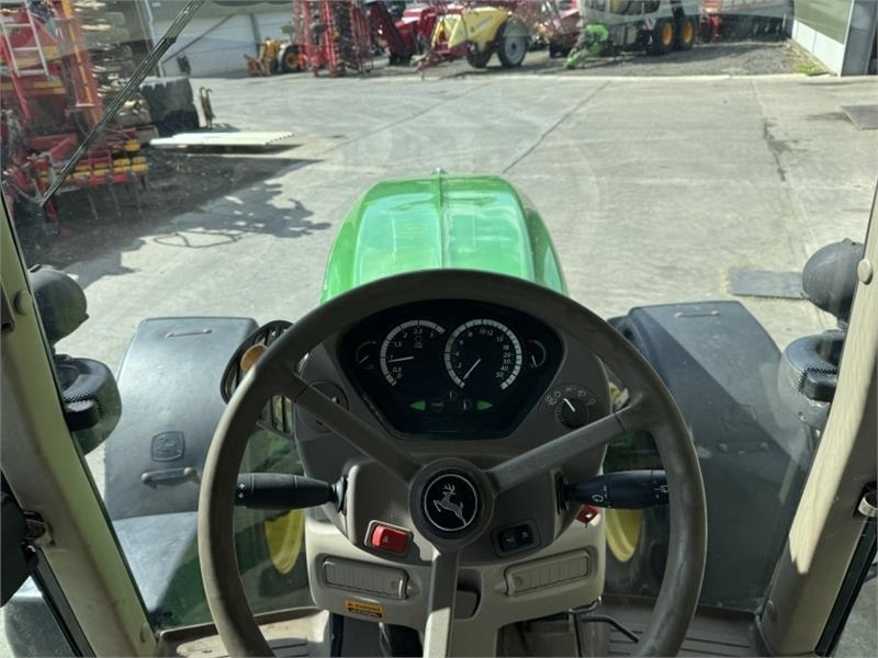 Лизинг на John Deere 6930 Premium  John Deere 6930 Premium: снимка 19