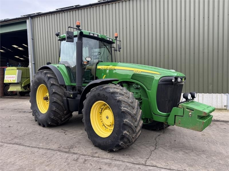 John Deere 8520 **Imaculate Condition** - Трактор: снимка 3 John Deere 8520 **Imaculate Condition** - Трактор: снимка 3