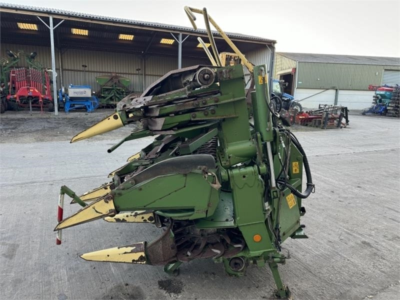 Krone Easy Collect 903 Maize Header - Принадлежност за машини за прибиране на реколтата: снимка 4 Krone Easy Collect 903 Maize Header - Принадлежност за машини за прибиране на реколтата: снимка 4