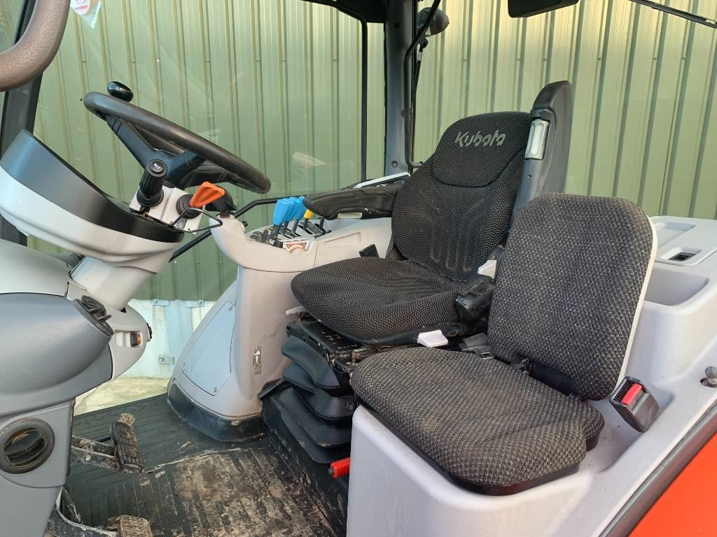 Kubota M 7131 - Трактор: снимка 5 Kubota M 7131 - Трактор: снимка 5