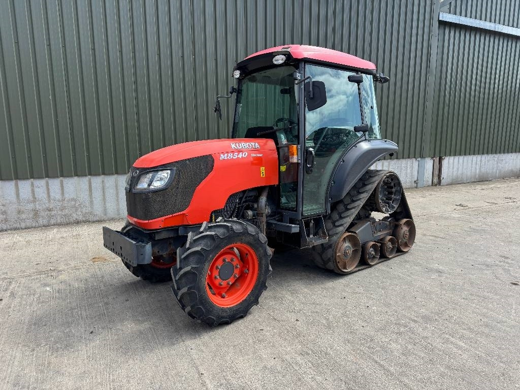 Kubota M8540 Narrow Half Track - Трактор: снимка 1 Kubota M8540 Narrow Half Track - Трактор: снимка 1