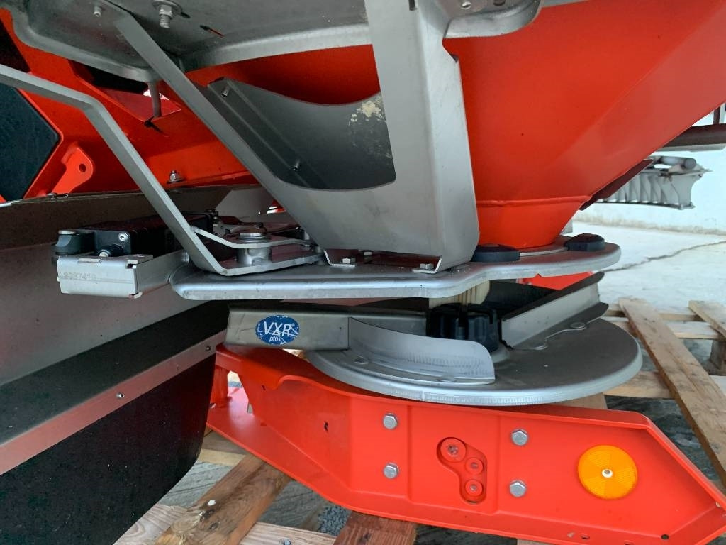 Тороразпръсквачка Kuhn 40.2 m-emc Fert Spreader: снимка 14