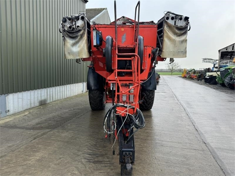 Kuhn AGT 6036 Boom Fert Spreader - Тороразпръсквачка: снимка 5 Kuhn AGT 6036 Boom Fert Spreader - Тороразпръсквачка: снимка 5