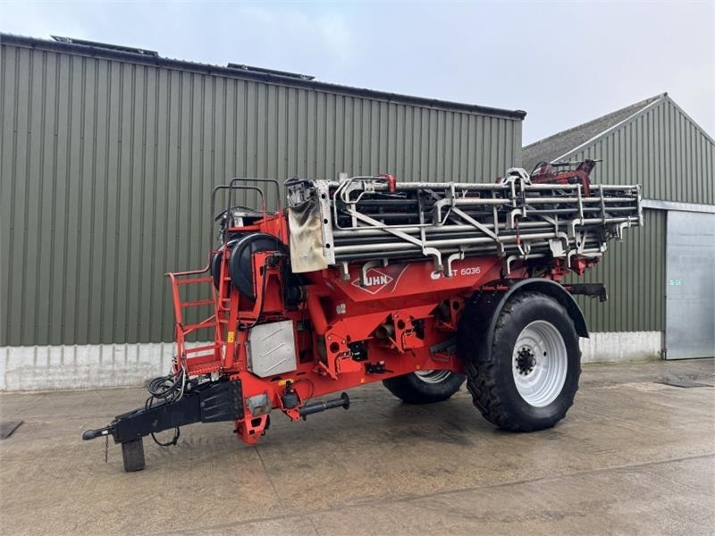 Kuhn AGT 6036 Boom Fert Spreader - Тороразпръсквачка: снимка 1 Kuhn AGT 6036 Boom Fert Spreader - Тороразпръсквачка: снимка 1