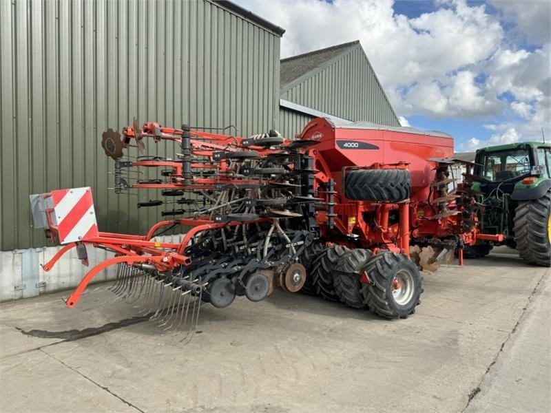 Kuhn Speedliner 4000 Seed Drill - Комбинирана сеялка: снимка 2 Kuhn Speedliner 4000 Seed Drill - Комбинирана сеялка: снимка 2