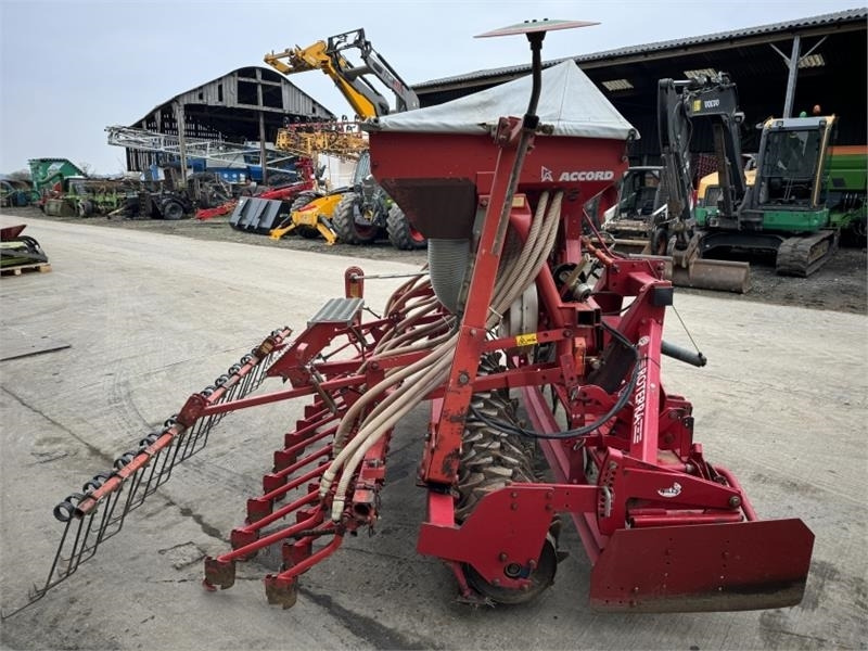 Lely Tulip Lely Tulip 3m Accord Combination Drill - Комбинирана сеялка: снимка 5 Lely Tulip Lely Tulip 3m Accord Combination Drill - Комбинирана сеялка: снимка 5