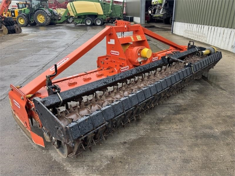 Maschio Machio 4m Powerharrow - Роторна фреза: снимка 3 Maschio Machio 4m Powerharrow - Роторна фреза: снимка 3