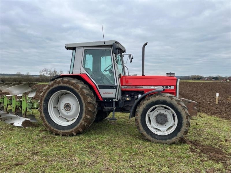 Massey Ferguson 3120 Dynashift - Трактор: снимка 4 Massey Ferguson 3120 Dynashift - Трактор: снимка 4