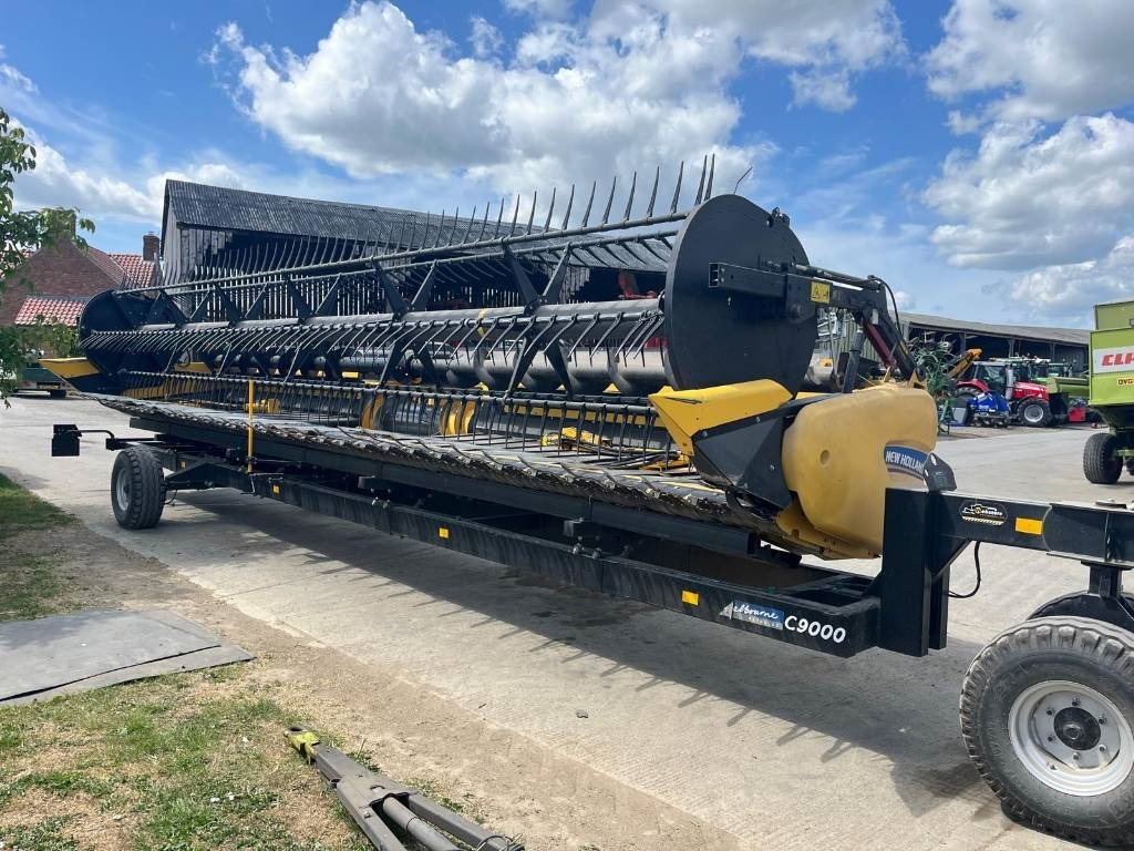 New Holland DXRN30 Draper Header - Принадлежност за машини за прибиране на реколтата: снимка 1 New Holland DXRN30 Draper Header - Принадлежност за машини за прибиране на реколтата: снимка 1