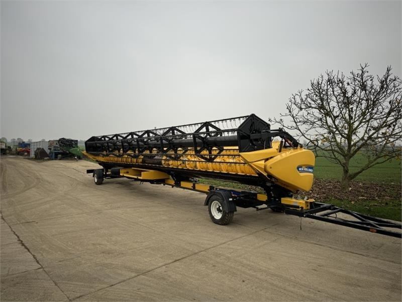 New Holland New Holland 41ft Varifeed Header - Принадлежност за машини за прибиране на реколтата: снимка 1 New Holland New Holland 41ft Varifeed Header - Принадлежност за машини за прибиране на реколтата: снимка 1