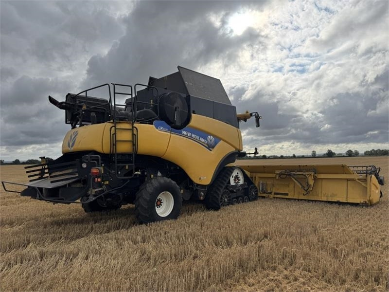 New Holland New Holland CR9090 Rotary Combine **Video Below** - Принадлежност за машини за прибиране на реколтата: снимка 5 New Holland New Holland CR9090 Rotary Combine **Video Below** - Принадлежност за машини за прибиране на реколтата: снимка 5