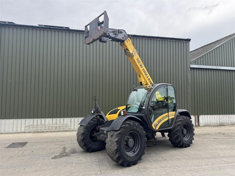 New Holland New Holland TH 7.42 Elite Telehandler - Телескопичен товарач: снимка 3 New Holland New Holland TH 7.42 Elite Telehandler - Телескопичен товарач: снимка 3