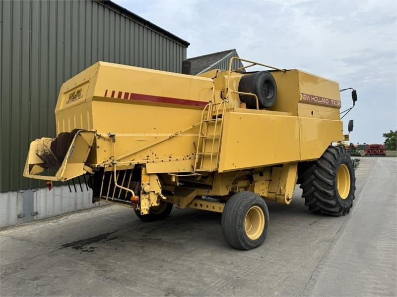 New Holland TX 36 - Принадлежност за машини за прибиране на реколтата: снимка 2 New Holland TX 36 - Принадлежност за машини за прибиране на реколтата: снимка 2