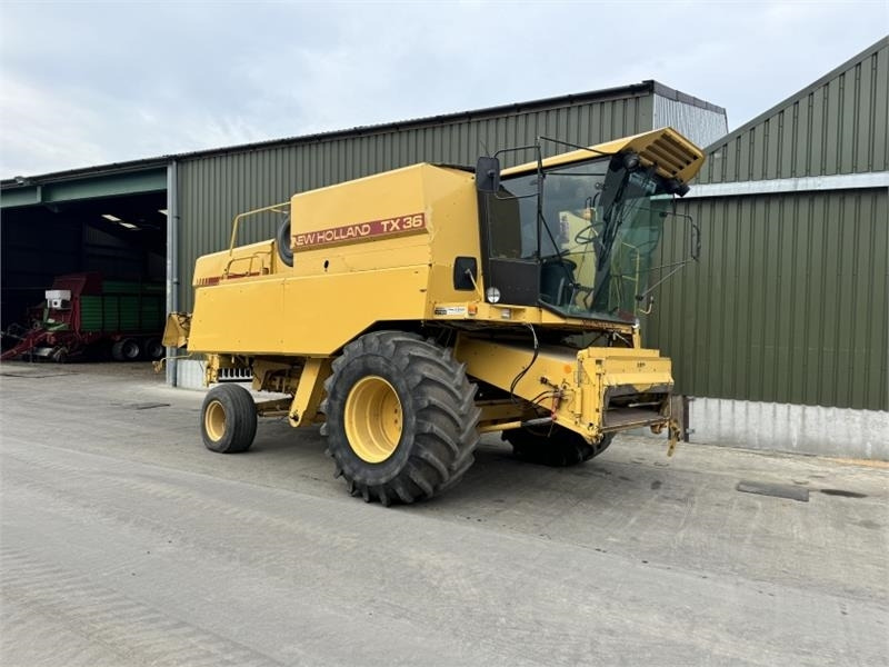 New Holland TX 36 - Принадлежност за машини за прибиране на реколтата: снимка 1 New Holland TX 36 - Принадлежност за машини за прибиране на реколтата: снимка 1