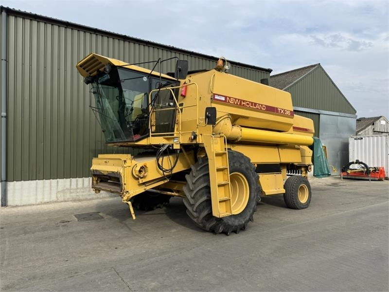 New Holland TX 36 - Принадлежност за машини за прибиране на реколтата: снимка 3 New Holland TX 36 - Принадлежност за машини за прибиране на реколтата: снимка 3