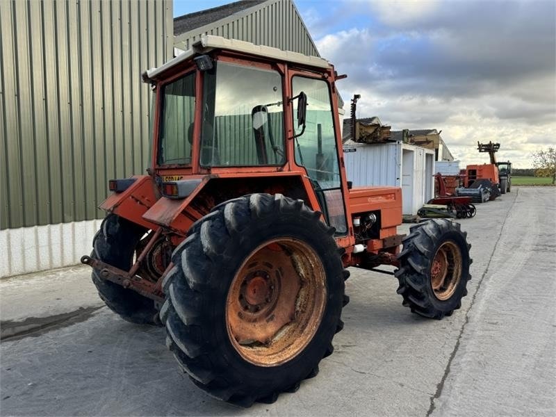 Renault 781-4 4WD Tractor - Трактор: снимка 4 Renault 781-4 4WD Tractor - Трактор: снимка 4