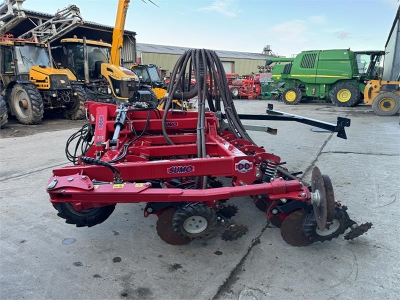 Sumo DD4 Seed Drill c/w Front Tank - Комбинирана сеялка: снимка 3 Sumo DD4 Seed Drill c/w Front Tank - Комбинирана сеялка: снимка 3