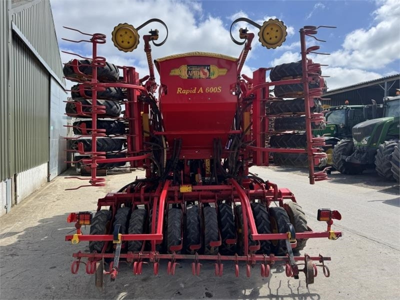 Vaderstad Rapid A600s **3 Row** - Комбинирана сеялка: снимка 3 Vaderstad Rapid A600s **3 Row** - Комбинирана сеялка: снимка 3