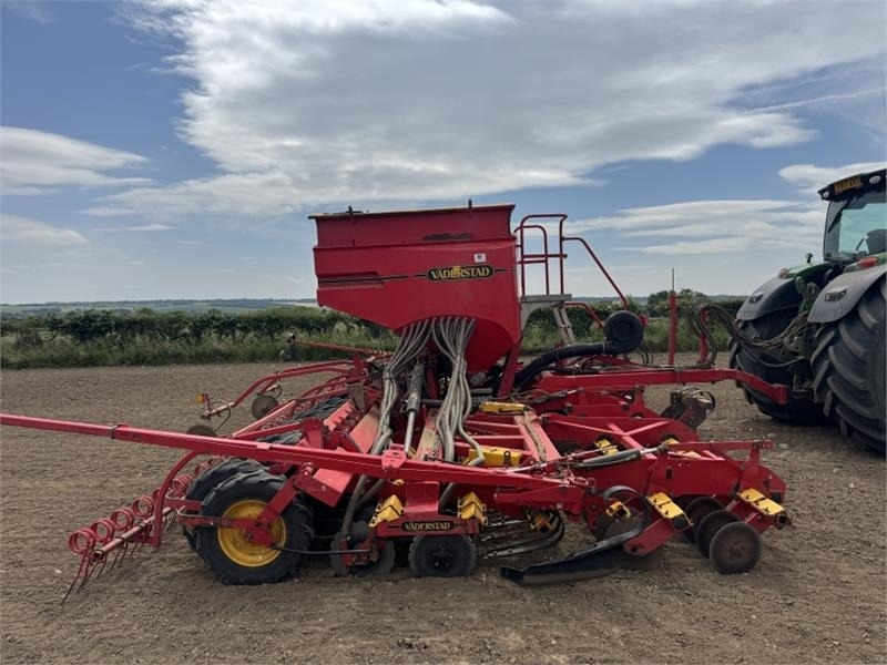 Vaderstad Vaderstad Rapid A800s **Video Below** - Комбинирана сеялка: снимка 2 Vaderstad Vaderstad Rapid A800s **Video Below** - Комбинирана сеялка: снимка 2