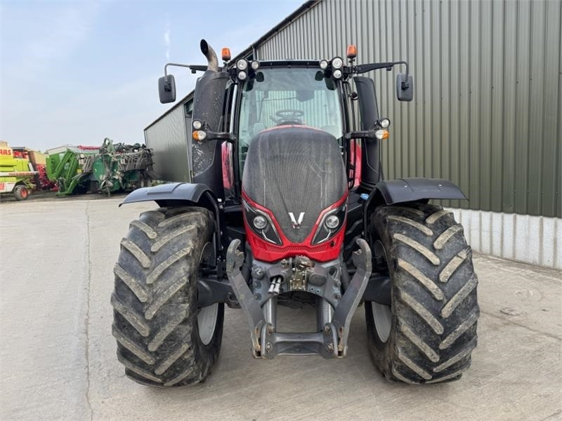 Valtra T194 Versu - Трактор: снимка 5 Valtra T194 Versu - Трактор: снимка 5
