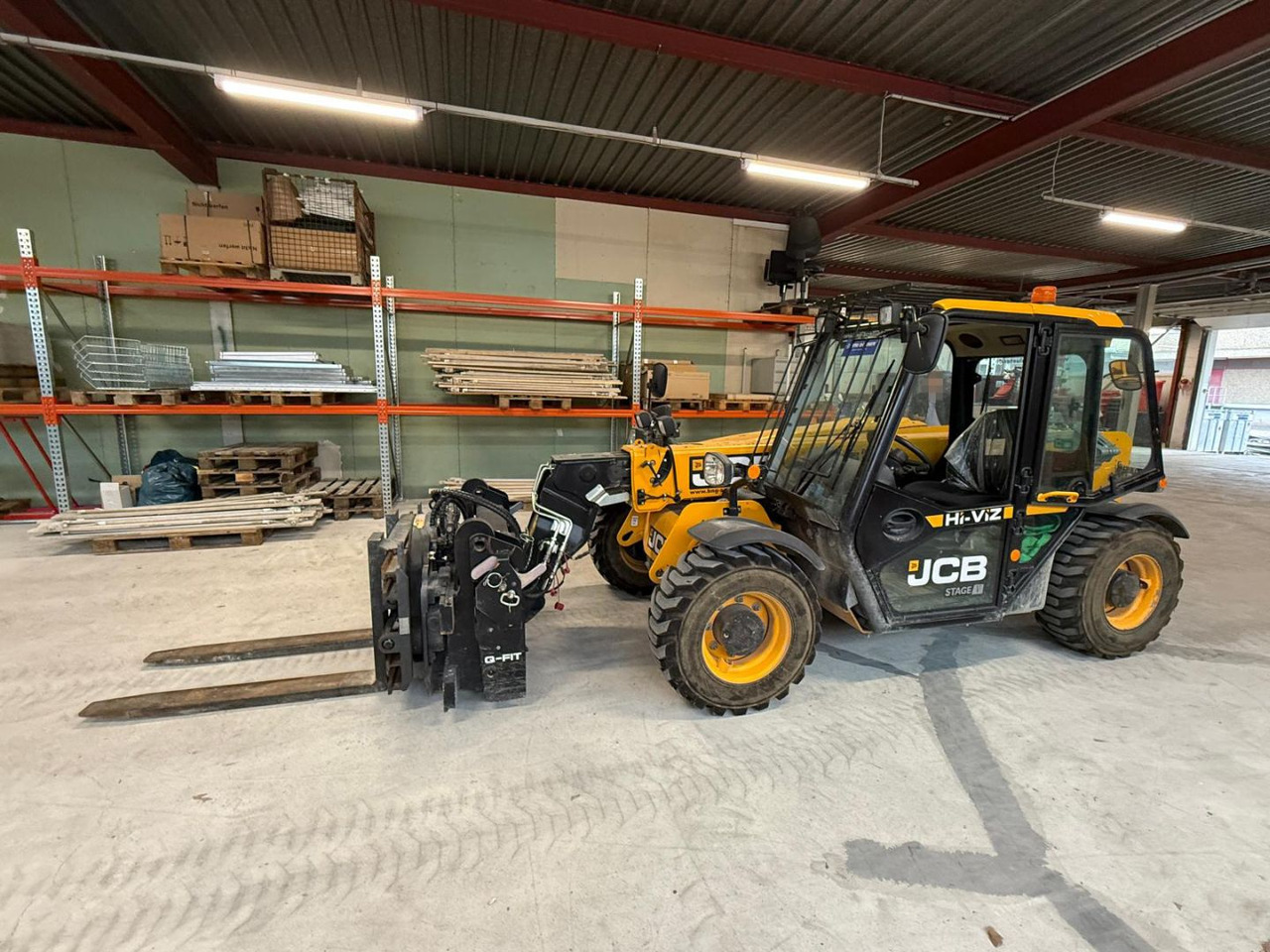 JCB 525-60T5 Hi-Viz - Телескопичен колесен товарач: снимка 1 JCB 525-60T5 Hi-Viz - Телескопичен колесен товарач: снимка 1